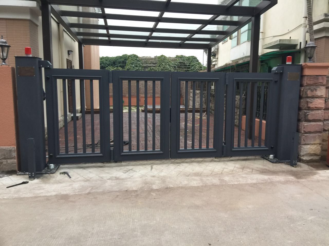 张家港市张家港市德阳市悬浮折叠门